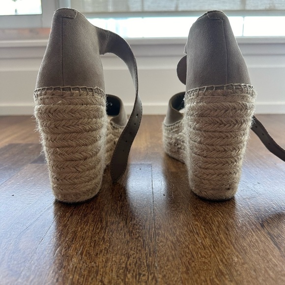 Marc fisher suede wedges size 11 - Picture 6 of 10